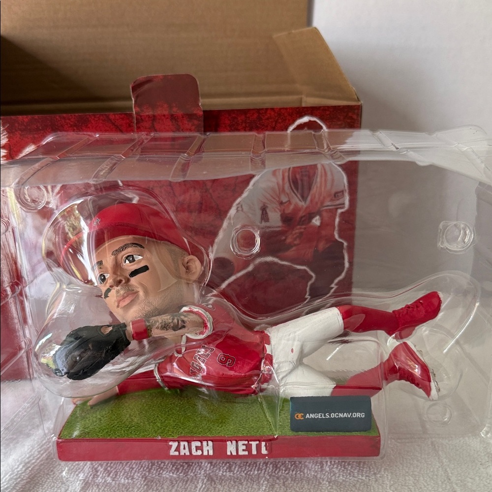 Angels Red Bobblehead Box - Picture 8 of 12